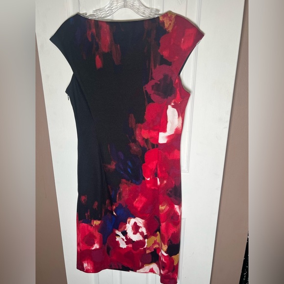 INC International Concepts Dress SZ 4 Black Red Abstract Floral Print Sheath - Picture 9 of 14